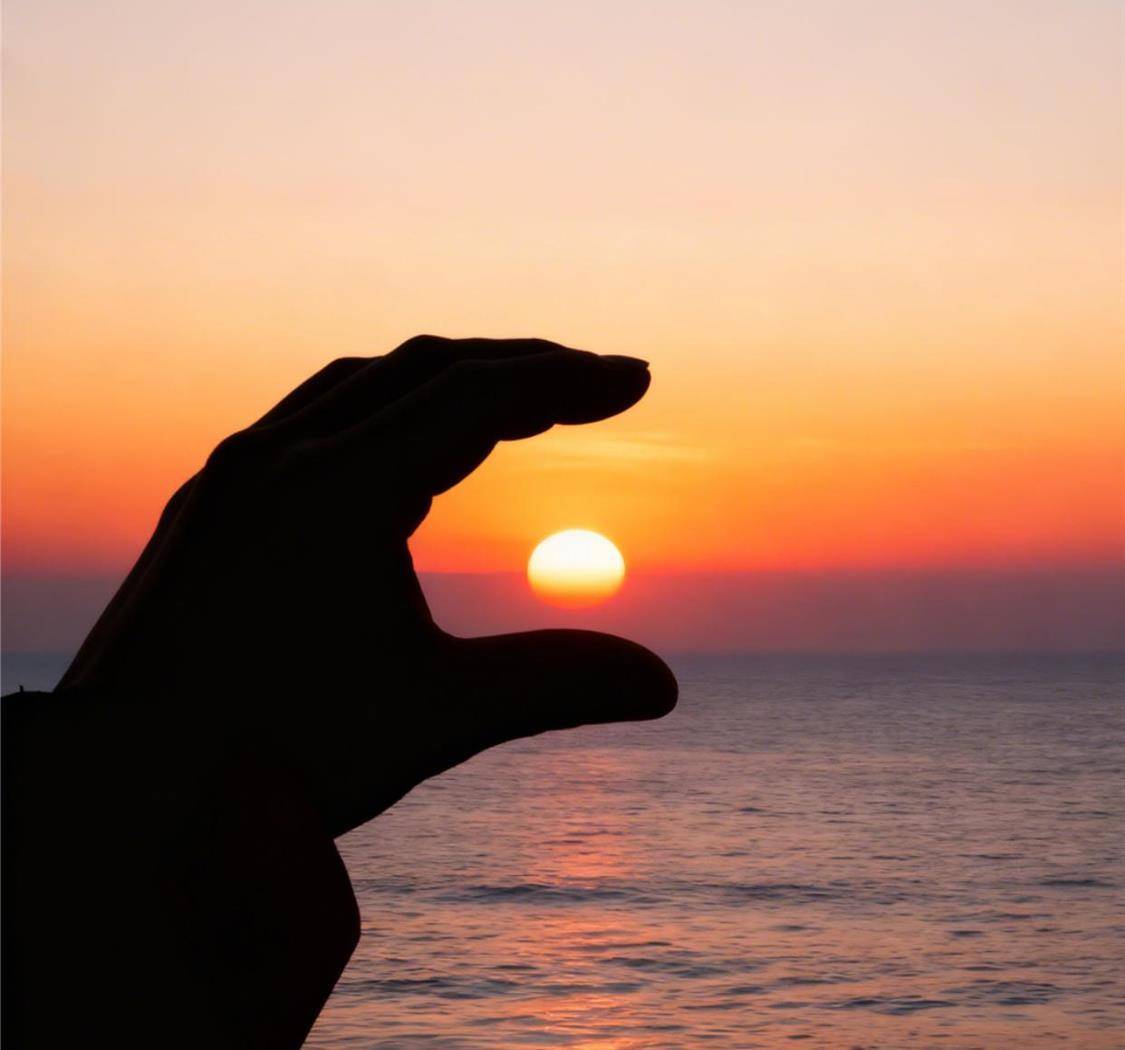 排除了一个错误答案之后的，每一次选择都会更接近正确。