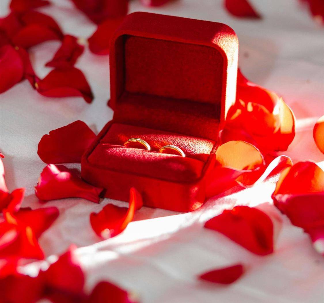 最好的感情从来不是理所当然，靠的是共同经营。