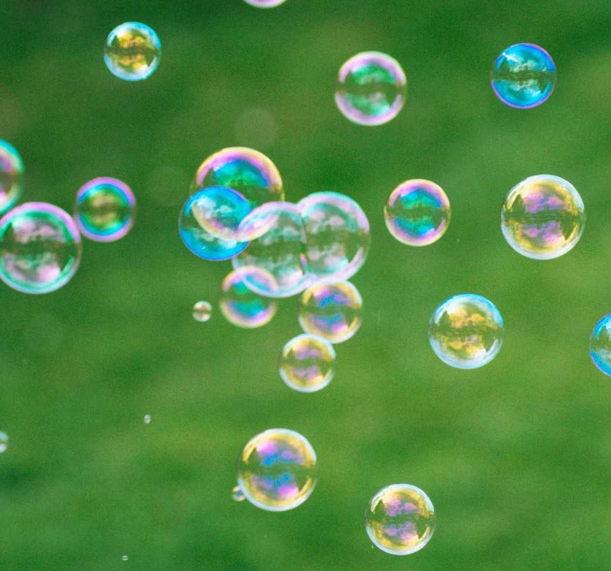 答案在路上，自由在风里。